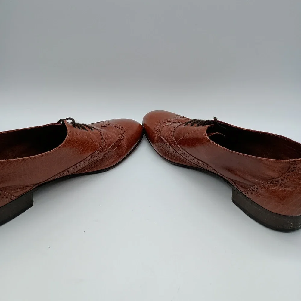 Bally Mens Wingtip Oxford Leather Dress Shoes Cognac Brown Made in Italy Size 11